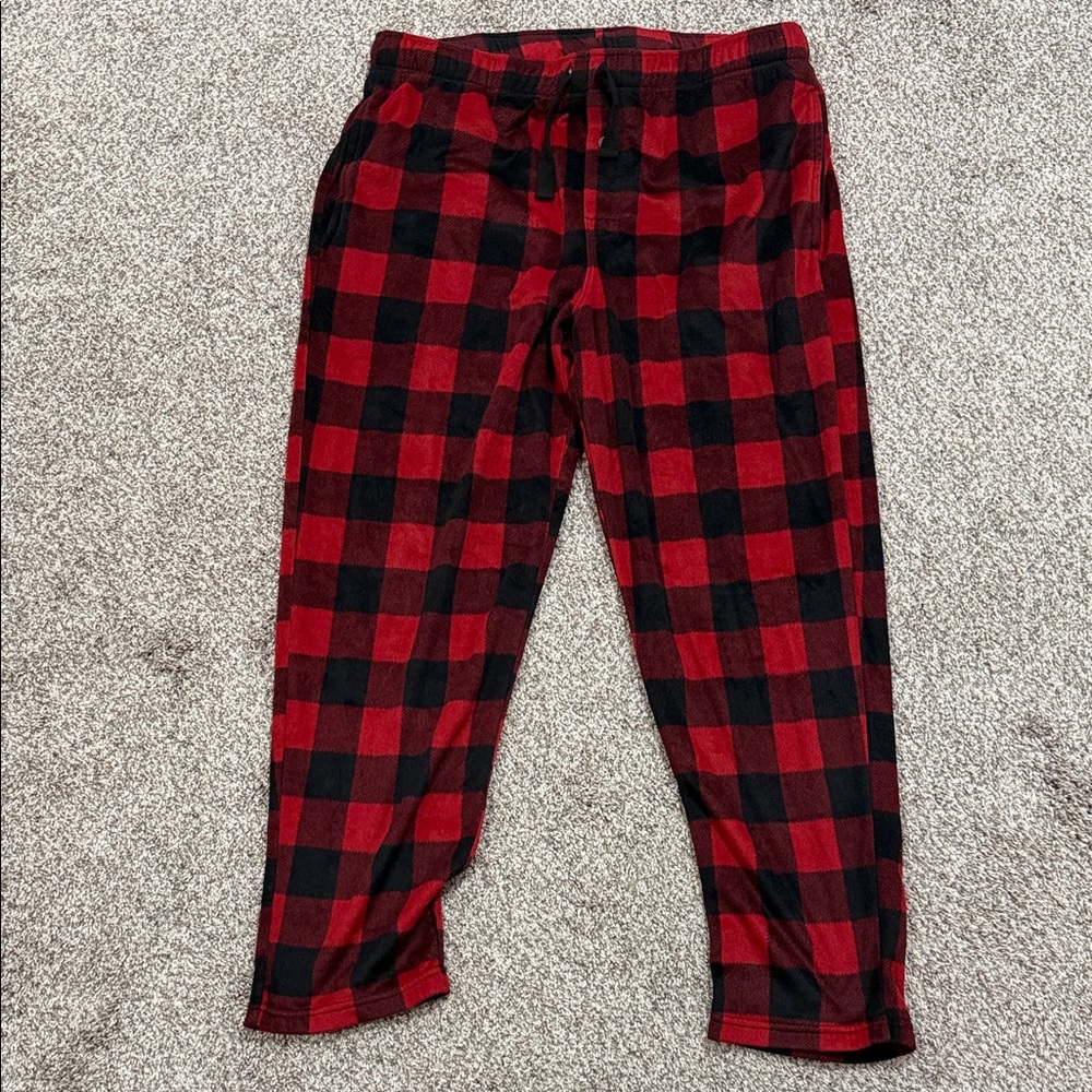 Fruit of the Loom Red and Black Plaid Sweatpants